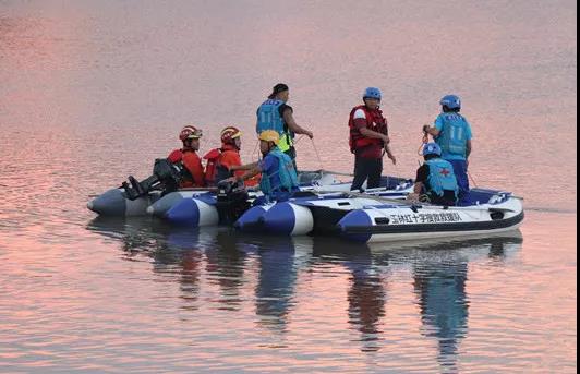 痛心！刚开学广西5名学生相约江边游泳 4人溺水死亡